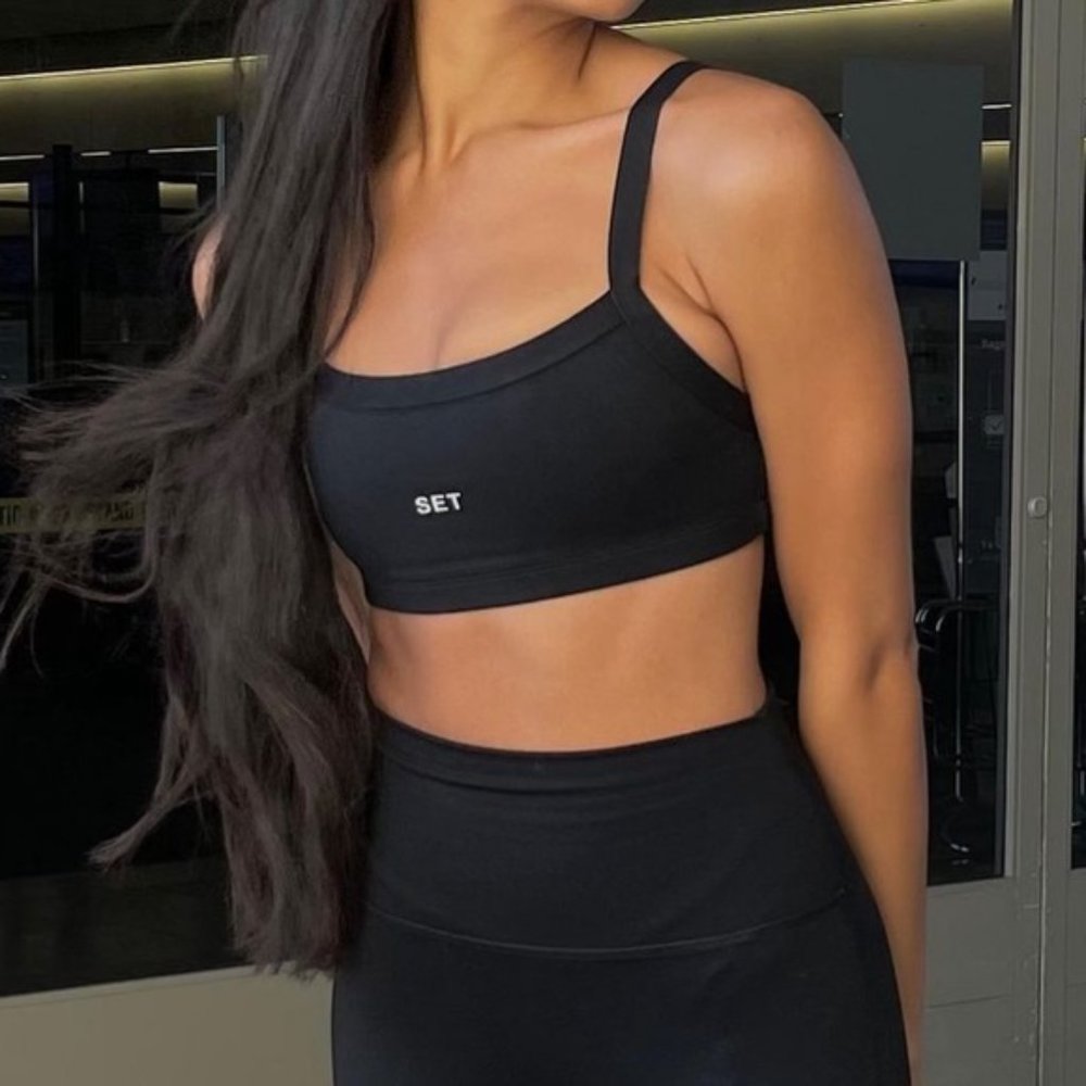 SET Active Sports Body Scoop Bra in Oxford